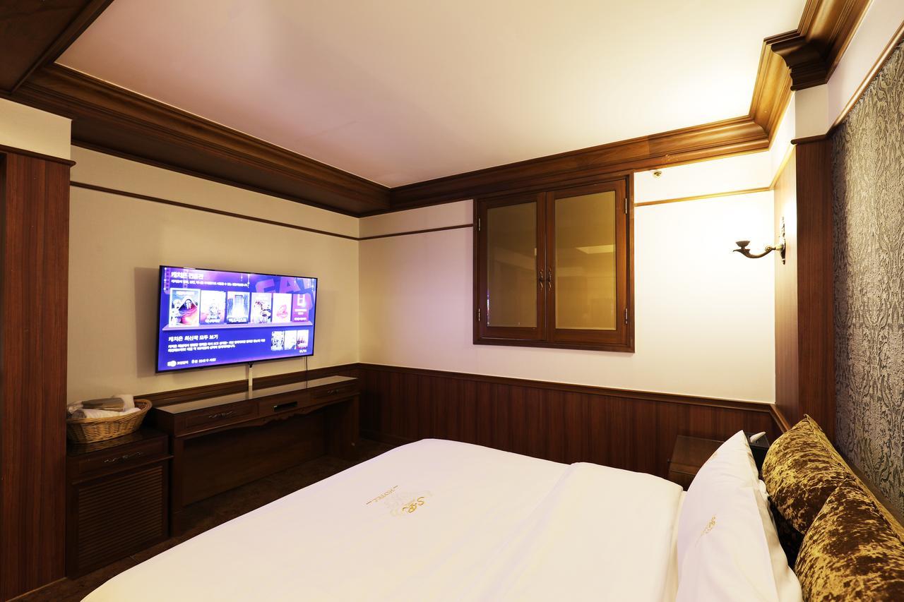 Bucheon Sr Hotel Eksteriør billede